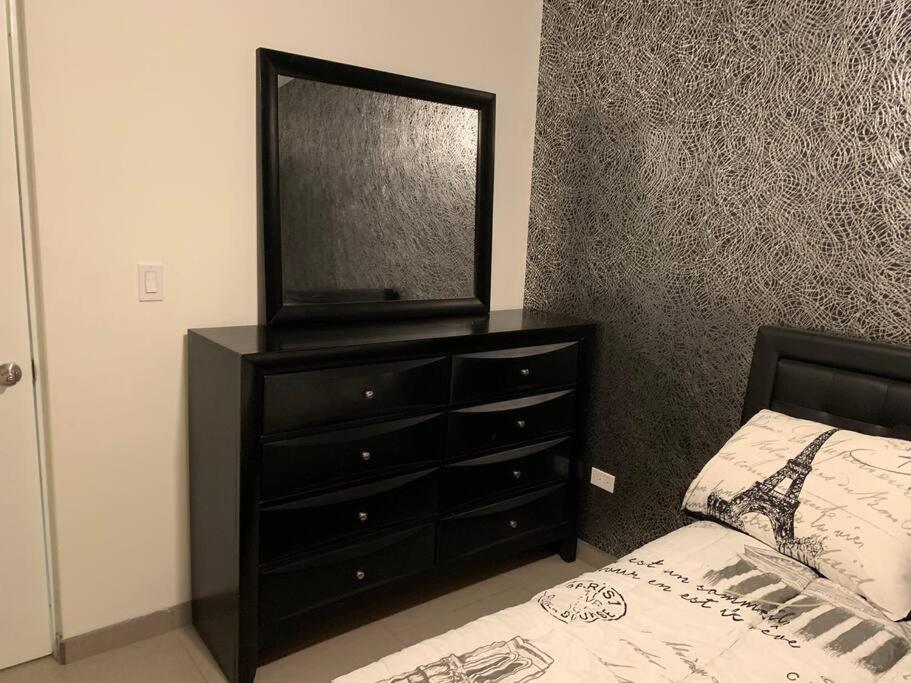 Casa Moderna Y Elegante En El Corazon De Ensenada!别墅 外观 照片
