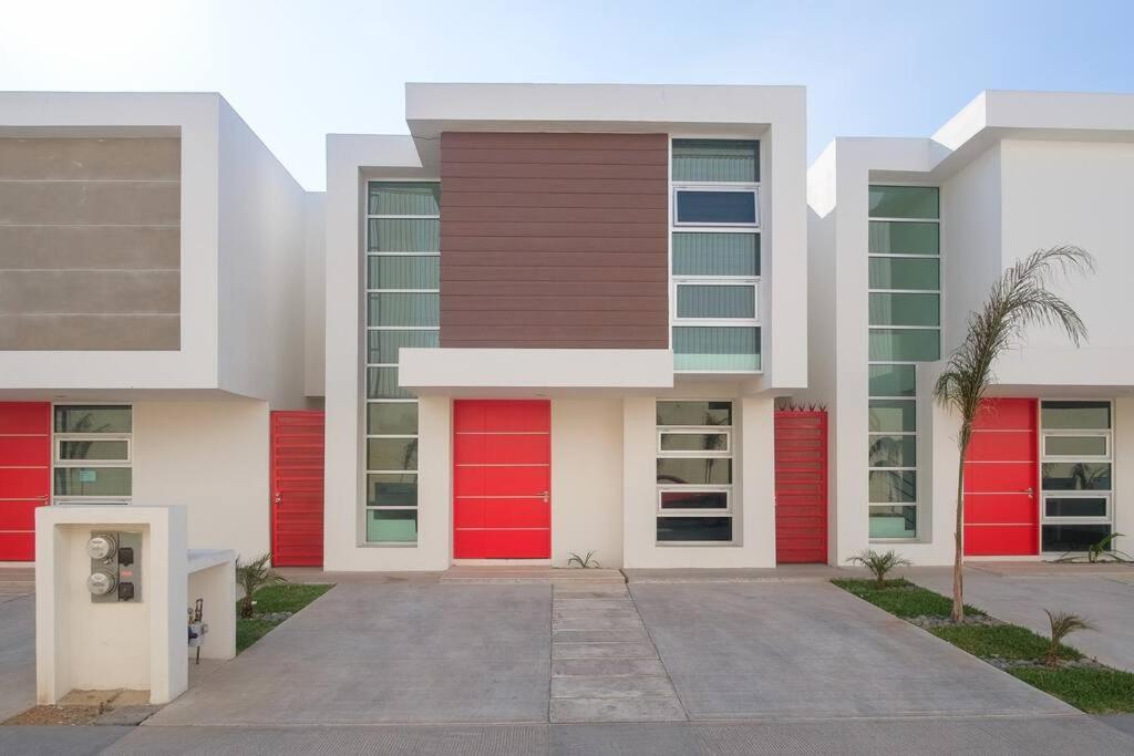 Casa Moderna Y Elegante En El Corazon De Ensenada!别墅 外观 照片
